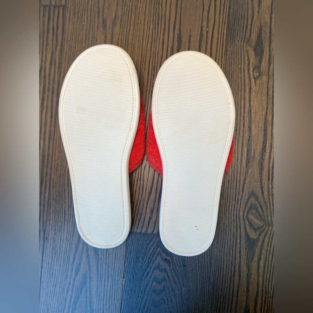 Supreme Red Slippers with Bag - Picture 3 of 5